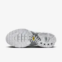 Nike Air Max Plus жіноча Кросівки колір білий