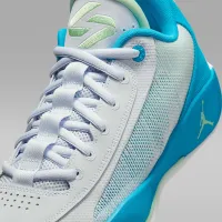 Nike Luka .77 