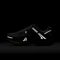 Nike Zoom Vomero 5 жіноча Кросівки колір білий