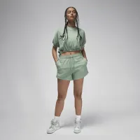 Nike Jordan жіноча Knit Cropped Top колір зелений