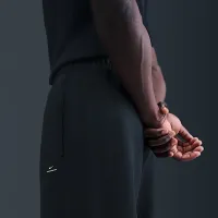 Nike Standard Issue чоловічі Therma-FIT Brushed Open-Hem баскетбольні Pants колір чорний