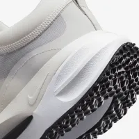 Nike Spark жіноча Кросівки колір сірий