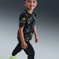 Nike Sportswear Little детские Reveal Printed Tee and Pants набор цвет черный
