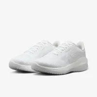 Nike Vomero 17 чоловічі Road Running Кросівки колір білий