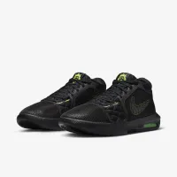 Nike LeBron Witness 8 баскетбольні Кросівки колір чорний