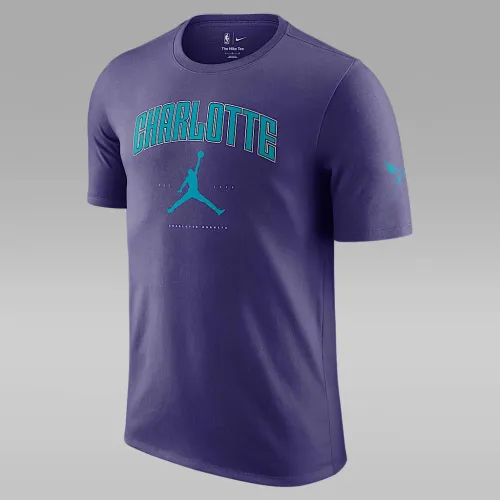 Nike Charlotte Hornets Essential чоловічі Jordan NBA футболка колір фіолетовий