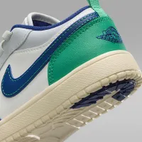 Nike Jordan 1 Low Alt Little дитячі Кросівки колір білий
