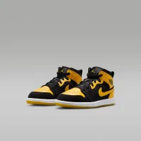 Nike Jordan 1 Mid SE Little дитячі Кросівки колір чорний