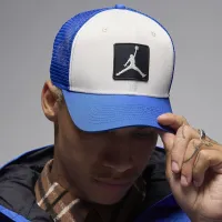 Nike Jordan Rise Structuколір червоний Hat колір білий
