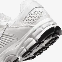 Nike Zoom Vomero 5 женская Кроссовки цвет белый