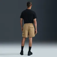 Nike Tech чоловічі Woven Cargo шорти колір коричневий