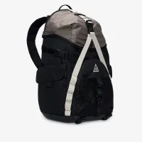 Nike ACG 