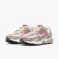 Nike Zoom Vomero 5 женская Кроссовки цвет серый