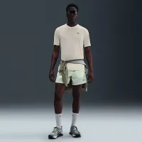 Nike Solar Chase мужские Dri-FIT ADV Short-Sleeve Running Top цвет белый