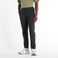 Штани New Balance MP43554BK - Чорні
