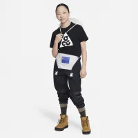Nike ACG Big Kids' T-Shirt Black