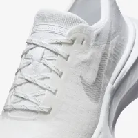 Nike Invincible 3 чоловічі Road Running Кросівки колір білий