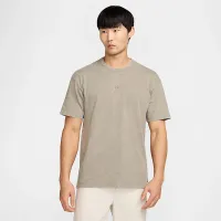 Nike Sportswear Premium Essentials чоловічі Max90 футболка колір зелений