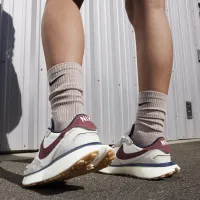 Nike Phoenix Waffle жіноча Кросівки колір сірий