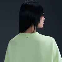 Nike 24.7 ImpossiblySoft жіноча Dri-FIT оверсайз Crew-Neck Top Yellow