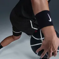 Nike DNA чоловічі Dri-FIT 4