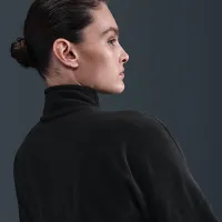 Nike One женская Therma-FIT 1/2-Zip Top цвет черный