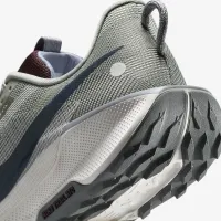 Nike Pegasus Trail 5 мужские Trail Running Кроссовки цвет зеленый