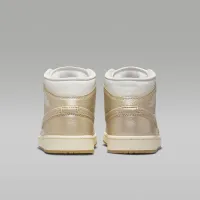 Nike Air Jordan 1 Mid SE женская Кроссовки цвет белый