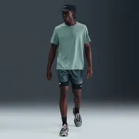 Nike Miler мужские Dri-FIT UV Short-Sleeve Running Top цвет зеленый