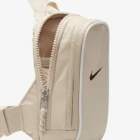 Nike Sportswear Essentials Crossbody сумка (1L) цвет коричневый