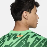 FC Barcelona 2024/25 Stadium Goalkeeper чоловічі Nike Soccer Replica Long-Sleeve Jersey колір зелений