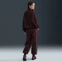 Nike Sportswear Windrunner женская Woven Pants цвет красный