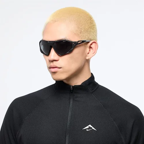 Nike Zeus Rise Sunglasses колір чорний