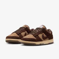 Nike Dunk Low женская Кроссовки цвет коричневый