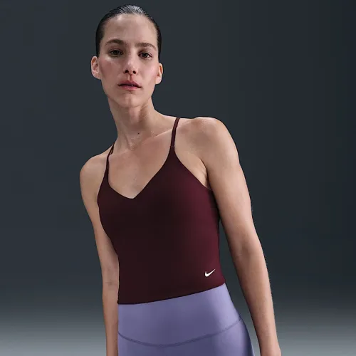 Nike Indy жіноча Light-Support Padded Sports Bra Tank колір червоний