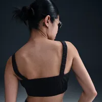 Nike Sportswear Chill Poplin женская Slim Cropped Tank Top цвет черный