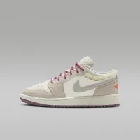 Nike Air Jordan 1 Low SE Big детские Кроссовки цвет белый
