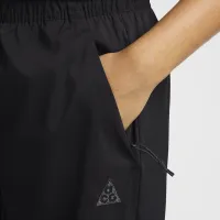 Nike ACG 