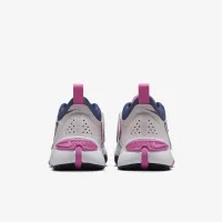 Nike Team Hustle D 11 Big дитячі баскетбольні Кросівки колір фіолетовий