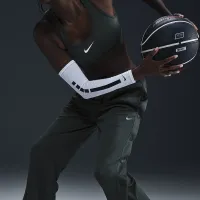 Nike жіноча Dri-FIT Tear-Away баскетбольні Pants колір зелений