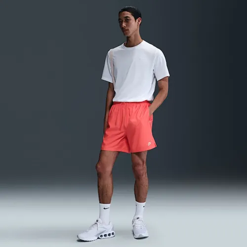 Nike Club чоловічі Woven Flow шорти Orange