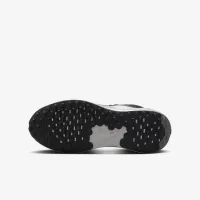 Nike Revolution 7 SE Big дитячі Running Кросівки колір чорний