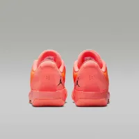 Nike Luka .77 