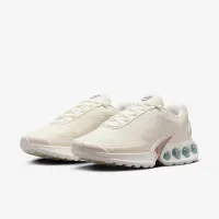 Nike Air Max Dn SE жіноча Кросівки колір білий