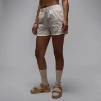 Nike Jordan женская Woven шорты цвет белый