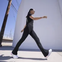 Nike Motiva женская Walking Кроссовки цвет белый