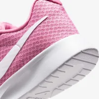 Nike Tanjun EasyOn жіноча Кросівки Pink