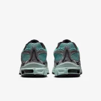Nike Air Max Moto 2K жіноча Кросівки колір зелений