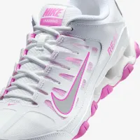 Nike Reax 8 TR жіноча для тренування Кросівки колір білий
