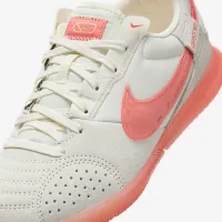 Nike Jr. Streetgato Little/Big дитячі Low-Top Soccer Кросівки колір коричневий